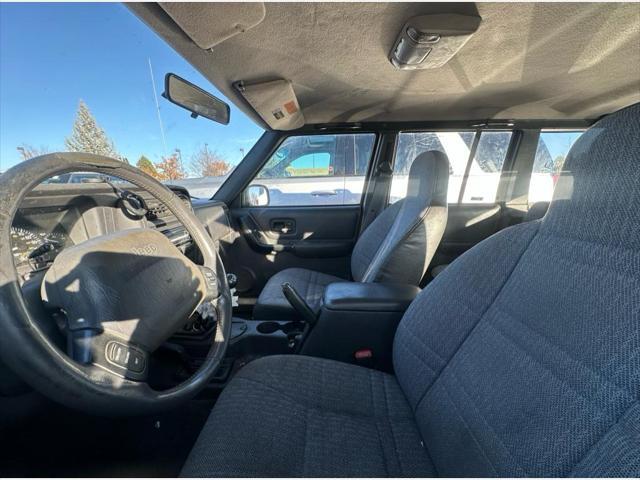 used 1999 Jeep Cherokee car, priced at $3,196