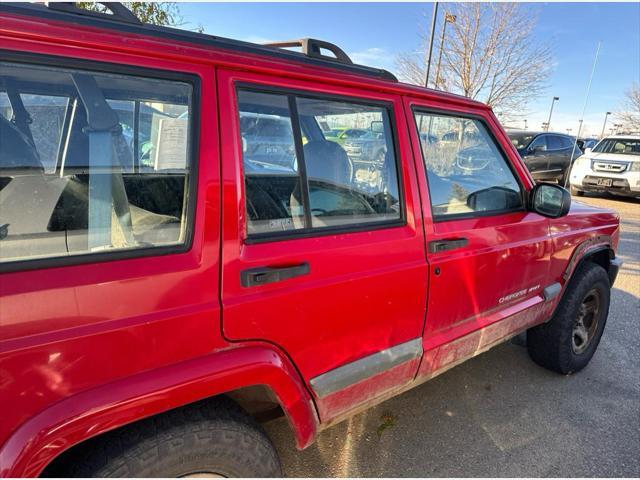 used 1999 Jeep Cherokee car, priced at $3,196