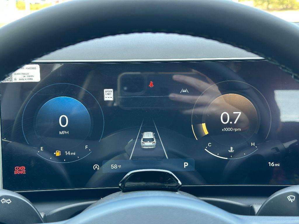 new 2025 Hyundai Tucson car, priced at $34,058