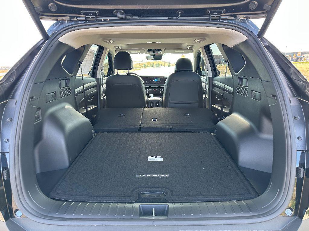 new 2025 Hyundai Tucson car, priced at $34,058