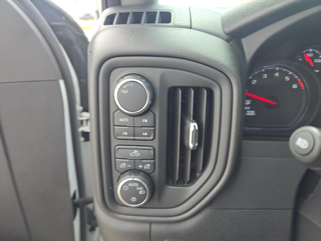 used 2024 Chevrolet Silverado 1500 car, priced at $37,996