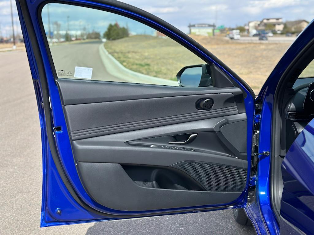 new 2025 Hyundai ELANTRA HEV car, priced at $27,638