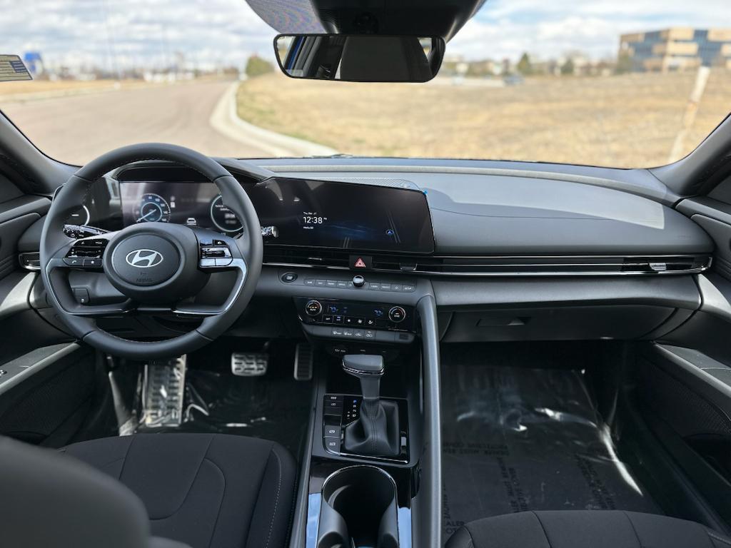 new 2025 Hyundai ELANTRA HEV car, priced at $27,638