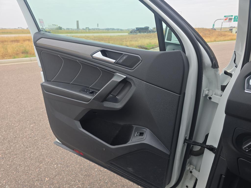 used 2024 Volkswagen Tiguan car, priced at $22,654