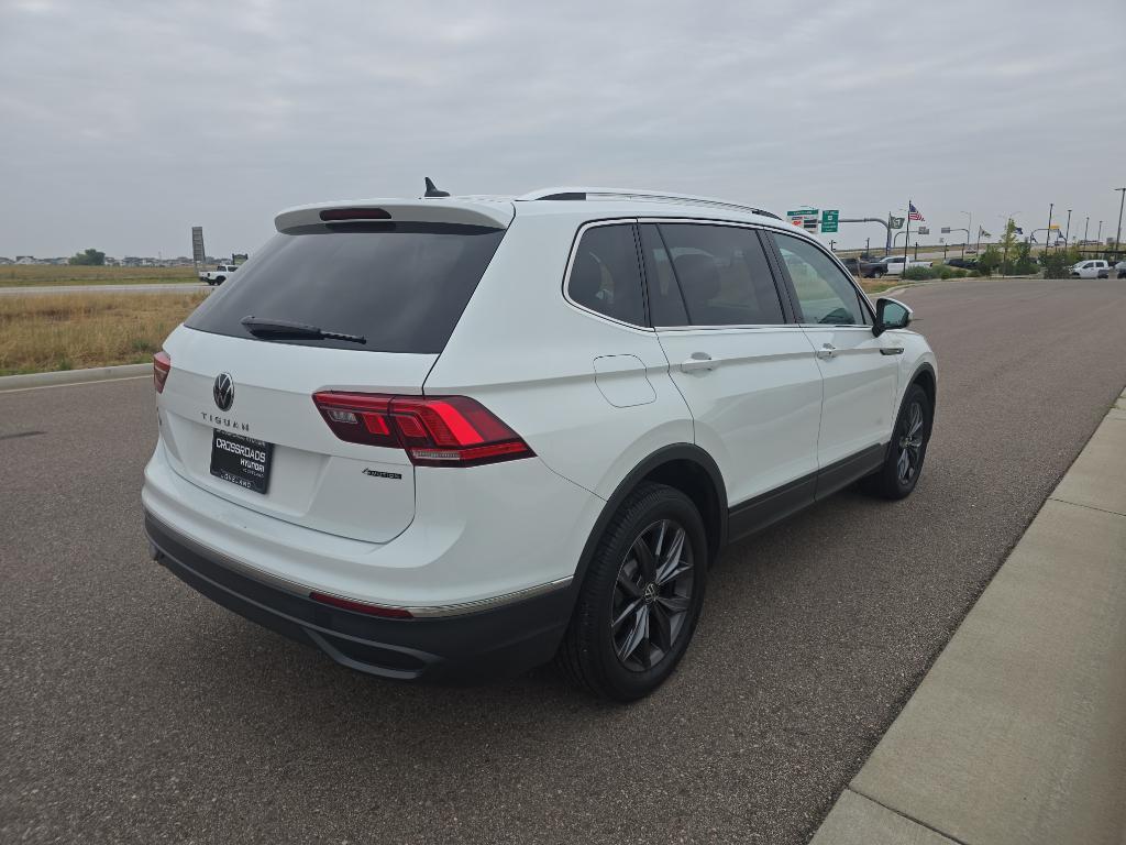 used 2024 Volkswagen Tiguan car, priced at $22,654