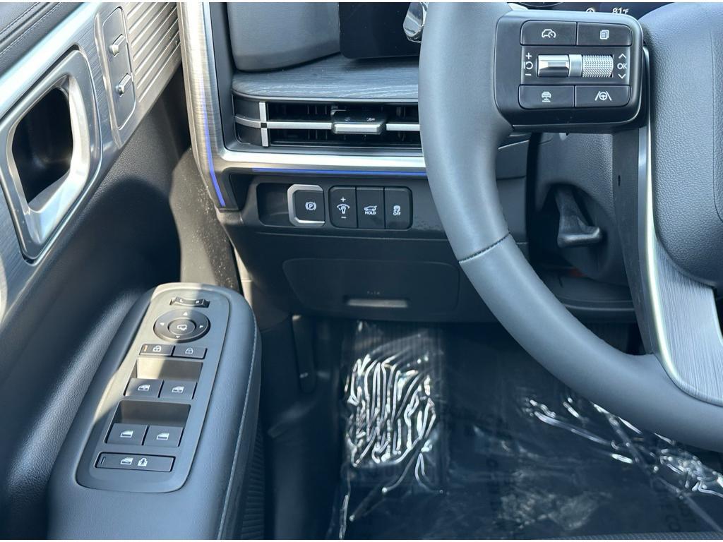 used 2024 Hyundai Santa Fe car, priced at $42,696