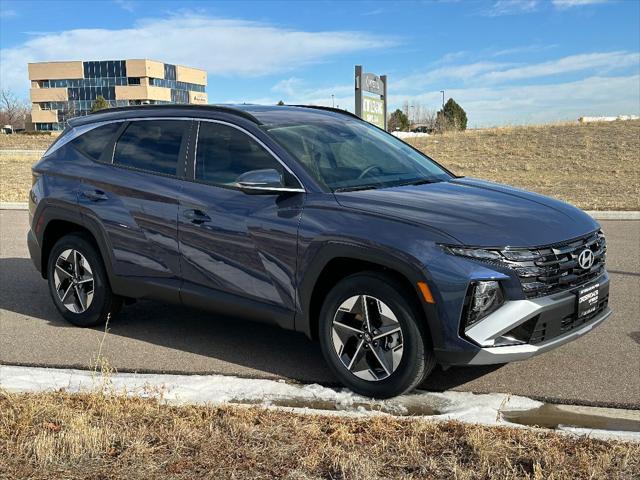 new 2025 Hyundai TUCSON Hybrid car, priced at $38,161