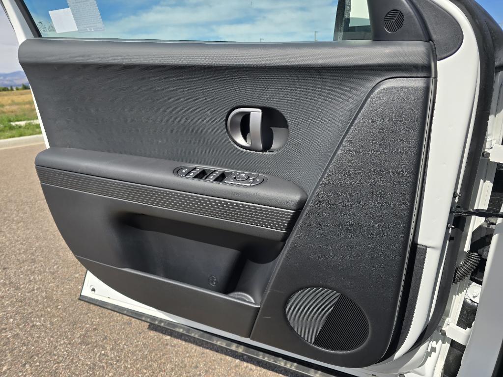 new 2025 Hyundai IONIQ 5 car, priced at $47,925