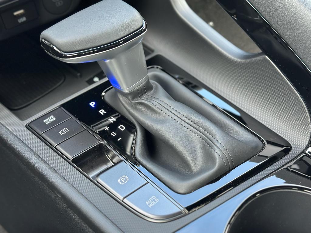 new 2025 Hyundai ELANTRA HEV car, priced at $28,090