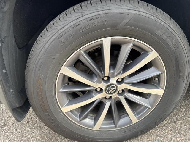 used 2017 Toyota Highlander car