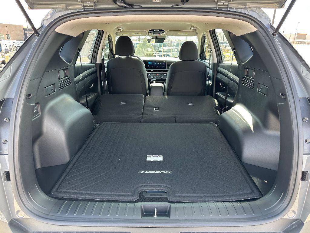 new 2025 Hyundai Tucson car, priced at $29,897