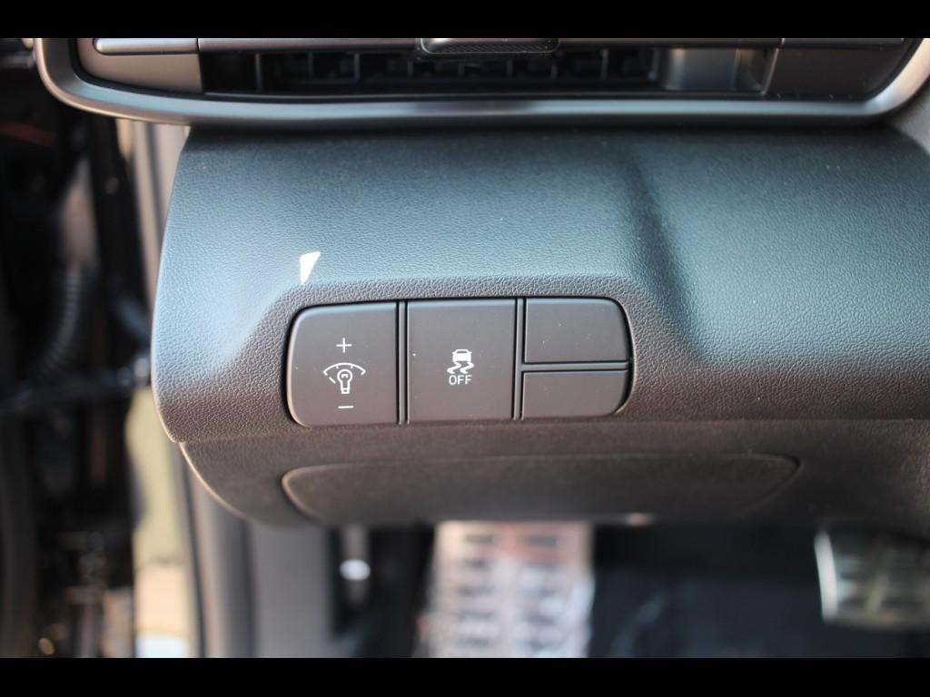 new 2025 Hyundai Elantra car, priced at $23,180