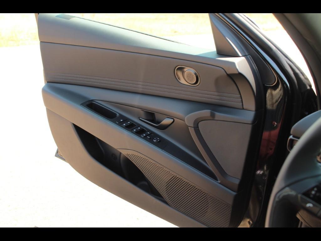 new 2025 Hyundai Elantra car, priced at $23,180