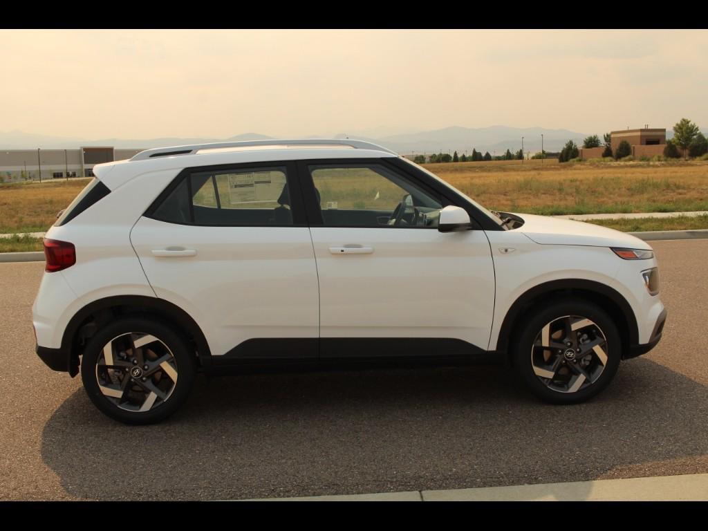 new 2025 Hyundai Venue car, priced at $22,817