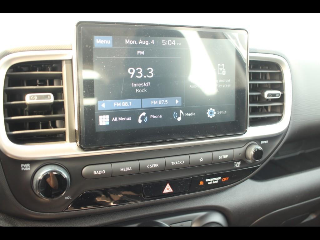 new 2025 Hyundai Venue car, priced at $22,817