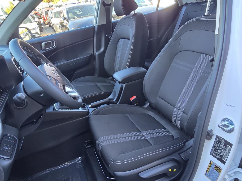 new 2025 Hyundai Venue car, priced at $22,732