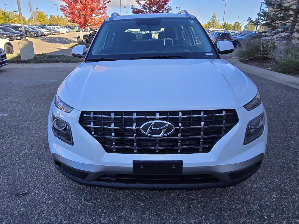 new 2025 Hyundai Venue car, priced at $22,732