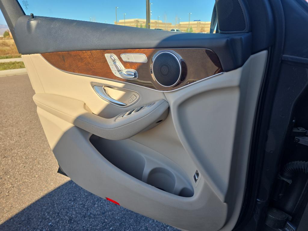 used 2019 Mercedes-Benz GLC 300 car, priced at $20,259