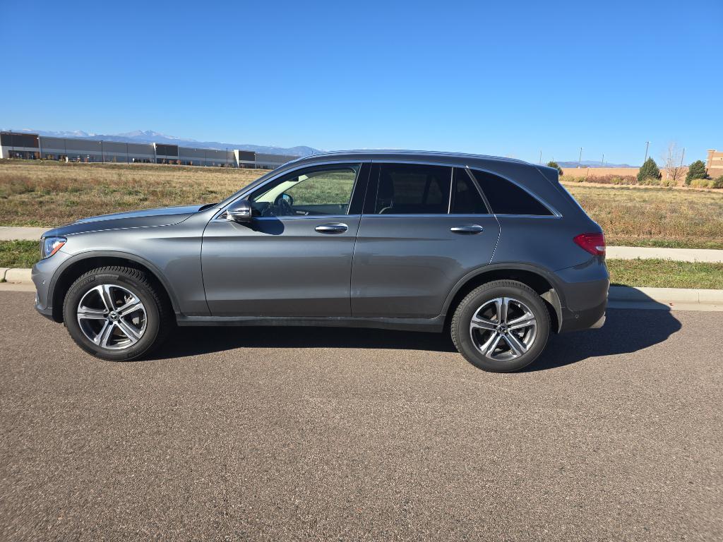 used 2019 Mercedes-Benz GLC 300 car, priced at $20,259