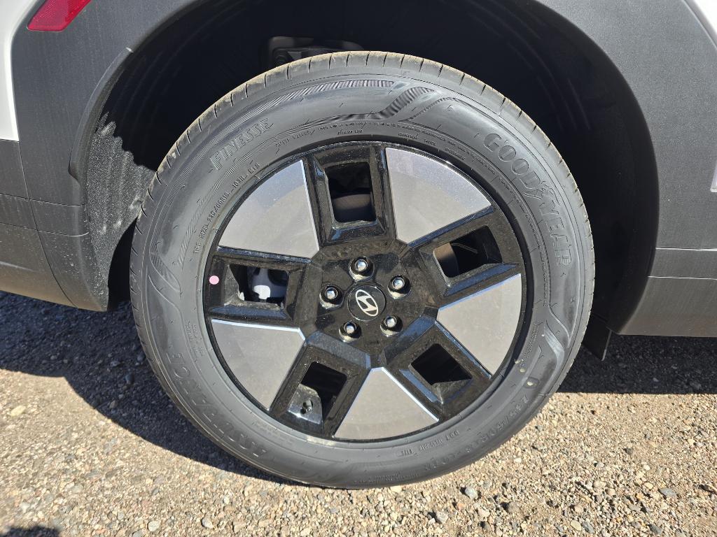 new 2026 Hyundai SANTA FE HEV car, priced at $53,270