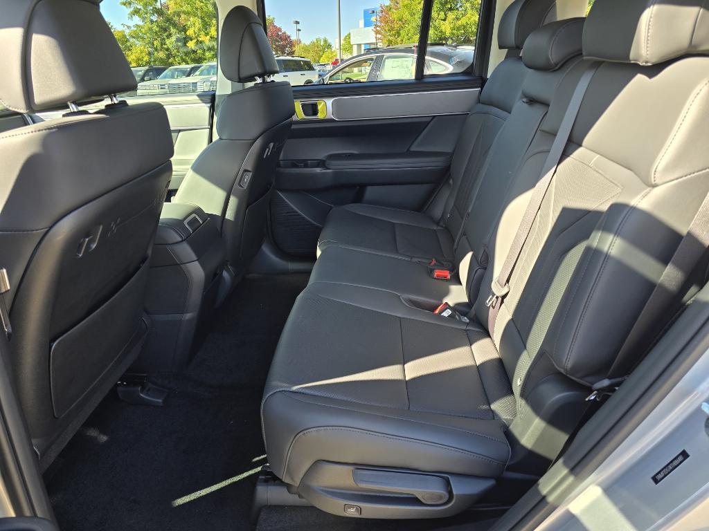 new 2026 Hyundai SANTA FE HEV car, priced at $53,270