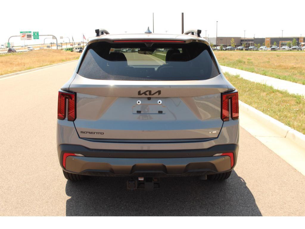 used 2025 Kia Sorento car, priced at $40,557