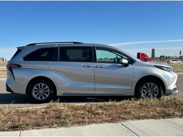 used 2021 Toyota Sienna car, priced at $35,534