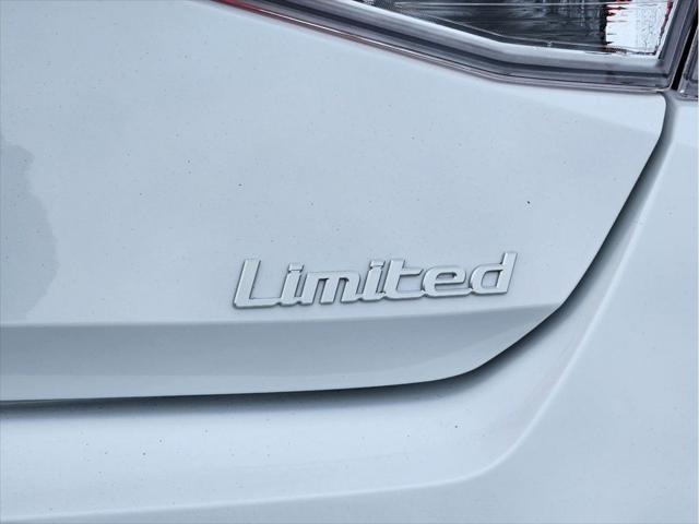 new 2024 Hyundai Elantra car, priced at $26,765