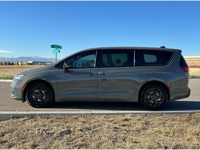 used 2023 Chrysler Pacifica Hybrid car, priced at $33,991