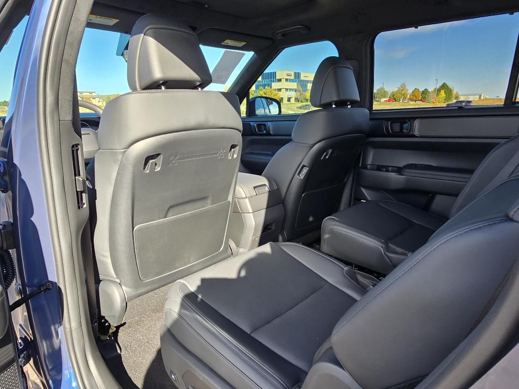 new 2026 Hyundai SANTA FE HEV car, priced at $52,602