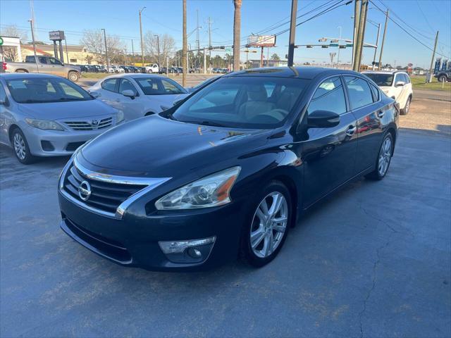 used 2013 Nissan Altima car, priced at $8,988