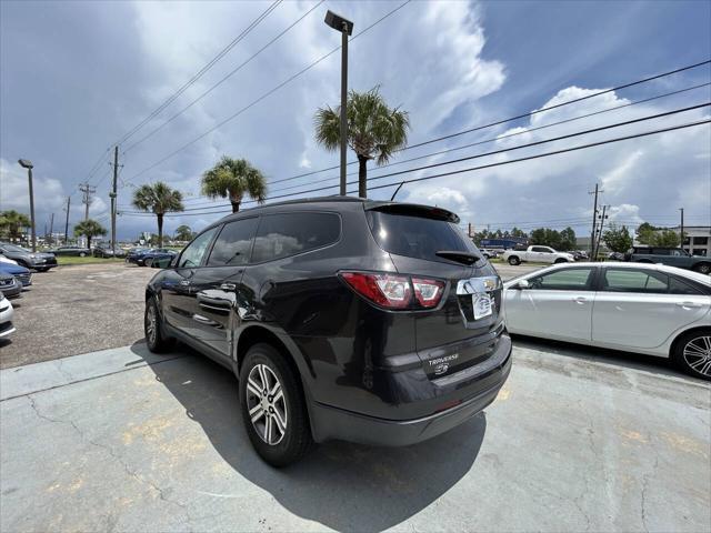 used 2017 Chevrolet Traverse car, priced at $8,988