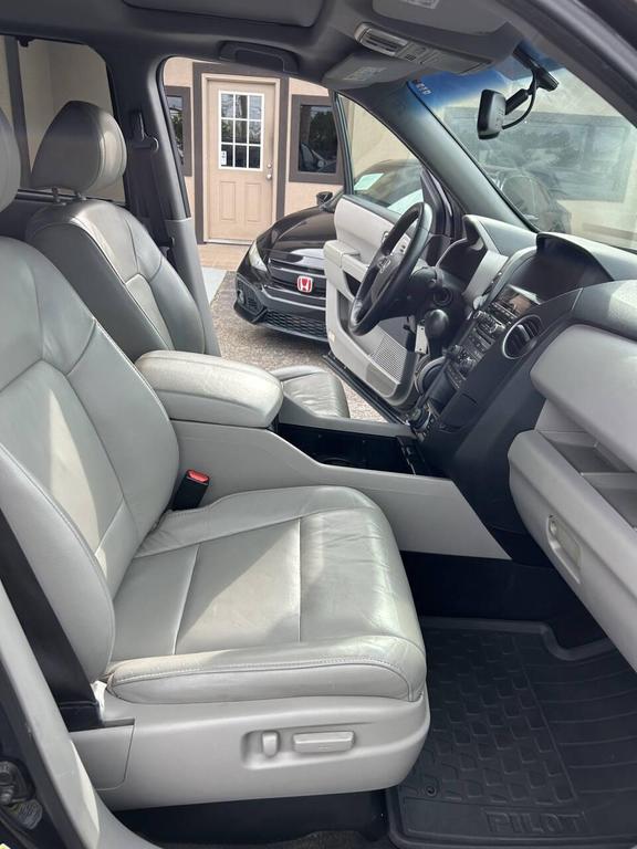 used 2015 Honda Pilot car, priced at $12,988