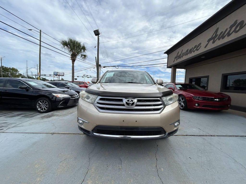 used 2011 Toyota Highlander car, priced at $12,988