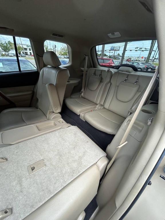 used 2011 Toyota Highlander car, priced at $12,988