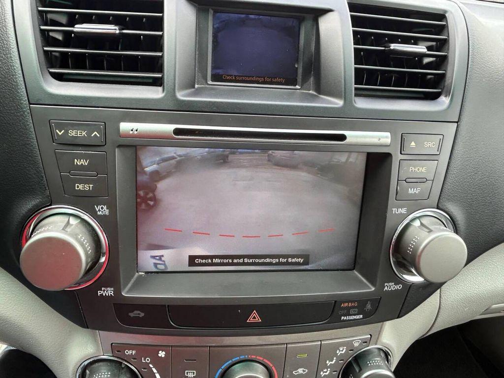 used 2012 Toyota Highlander car, priced at $13,988