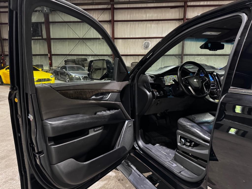 used 2015 Cadillac Escalade ESV car, priced at $24,999