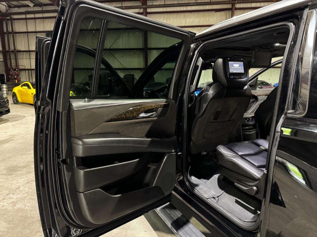 used 2015 Cadillac Escalade ESV car, priced at $24,999