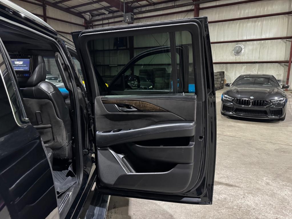 used 2015 Cadillac Escalade ESV car, priced at $24,999