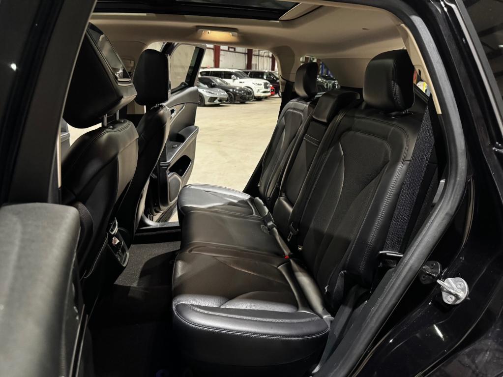 used 2021 Lincoln Nautilus car, priced at $22,999