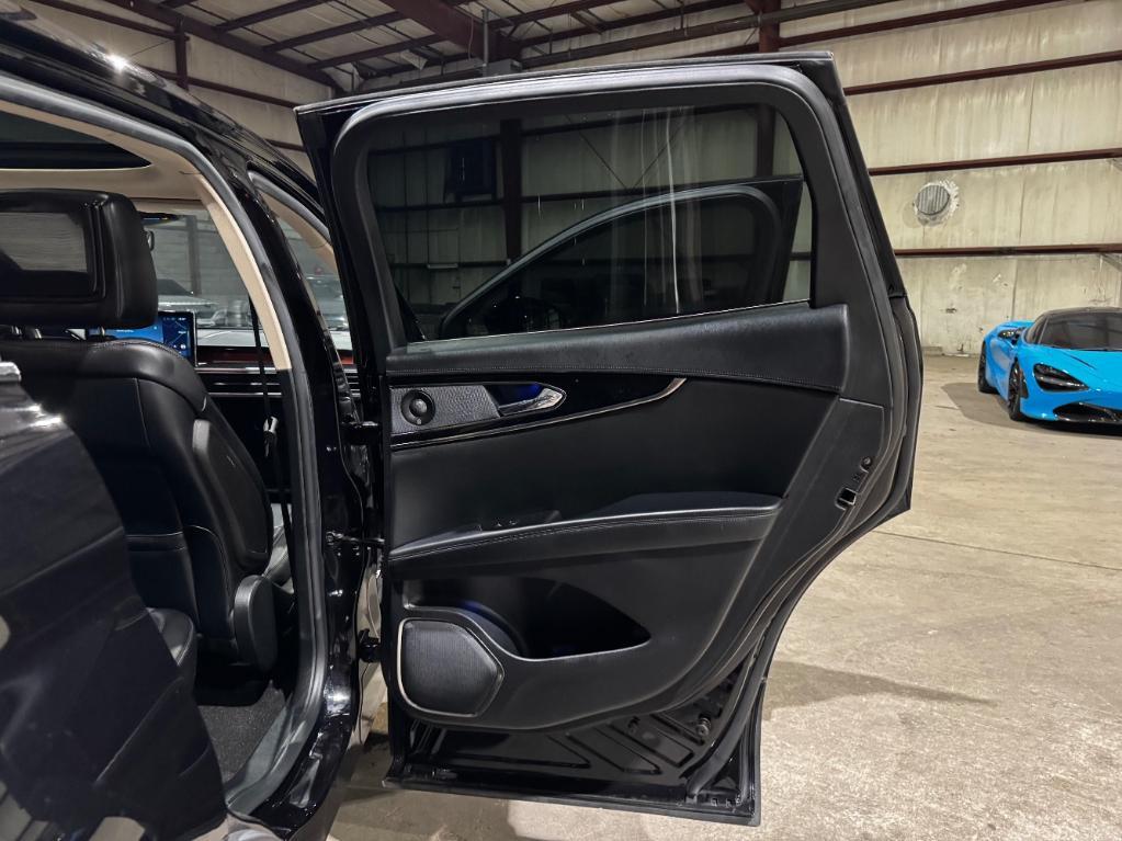 used 2021 Lincoln Nautilus car, priced at $22,999