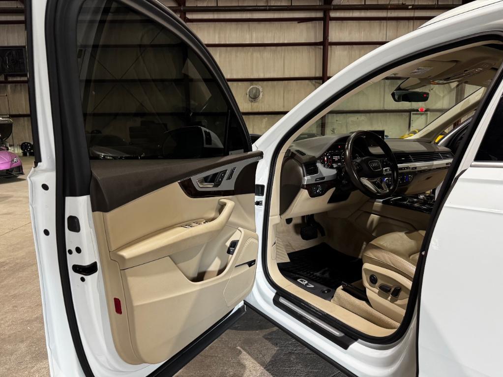 used 2019 Audi Q7 car, priced at $23,999