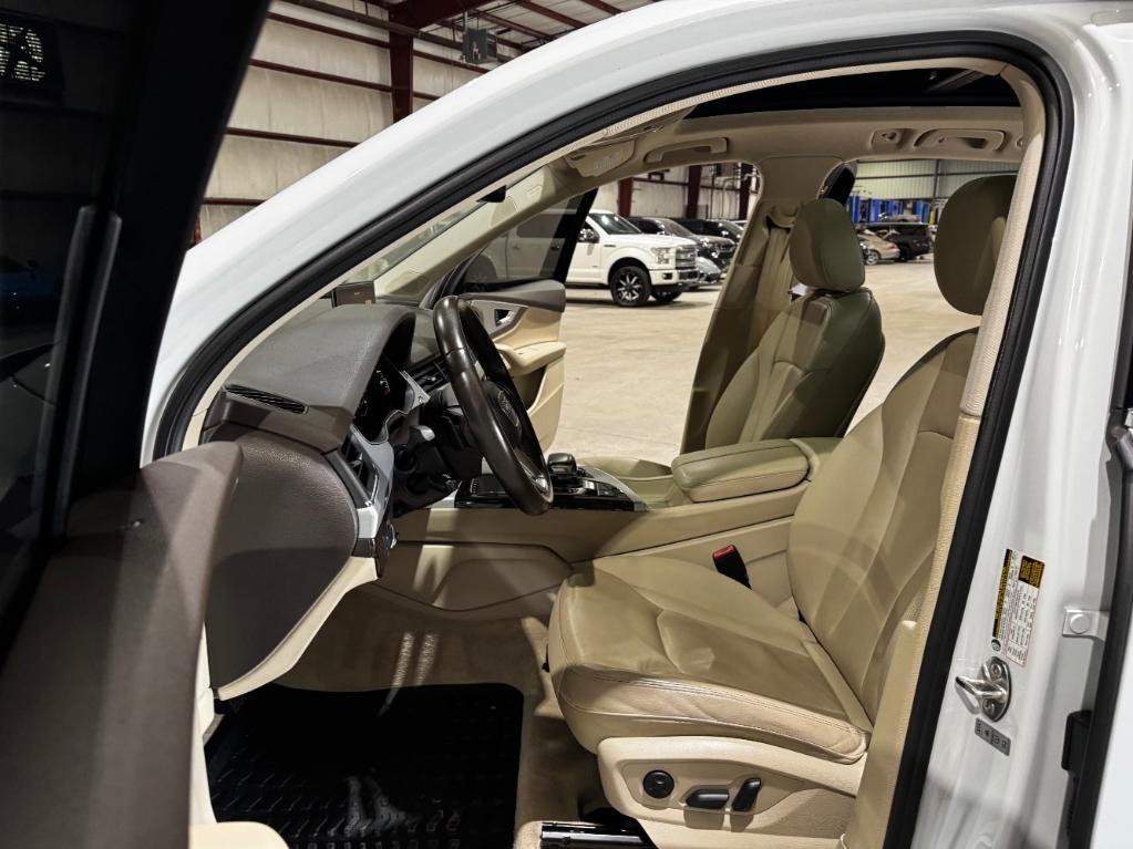 used 2019 Audi Q7 car, priced at $23,999