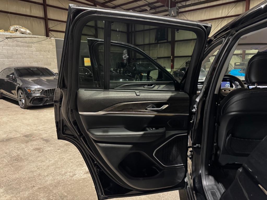 used 2023 Jeep Grand Cherokee car, priced at $31,499