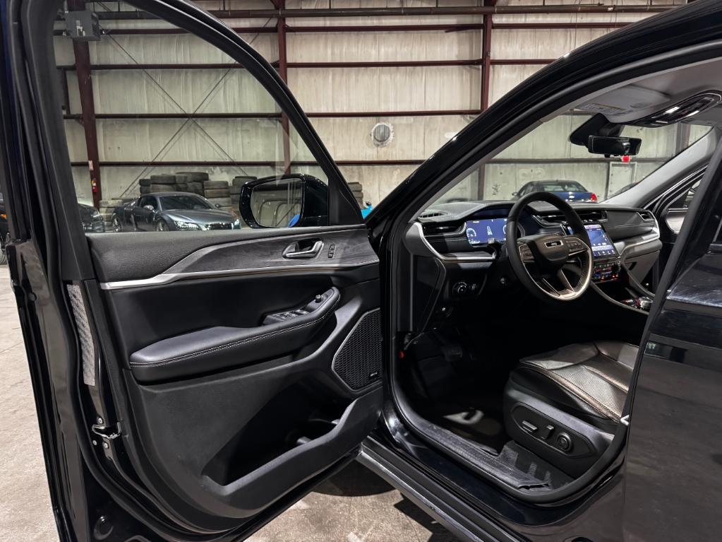 used 2023 Jeep Grand Cherokee car, priced at $31,499