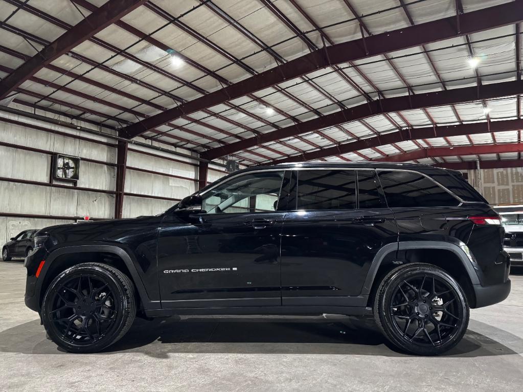 used 2023 Jeep Grand Cherokee car, priced at $31,499