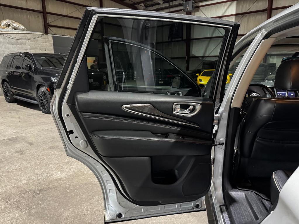 used 2018 INFINITI QX60 car, priced at $15,999