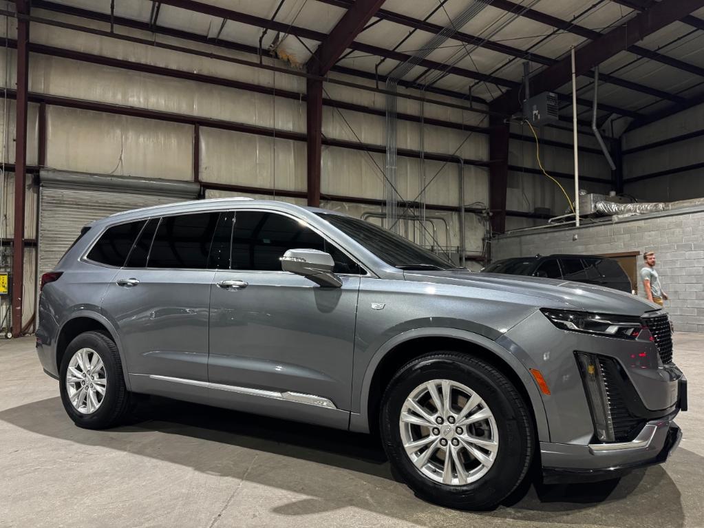 used 2022 Cadillac XT6 car, priced at $28,999