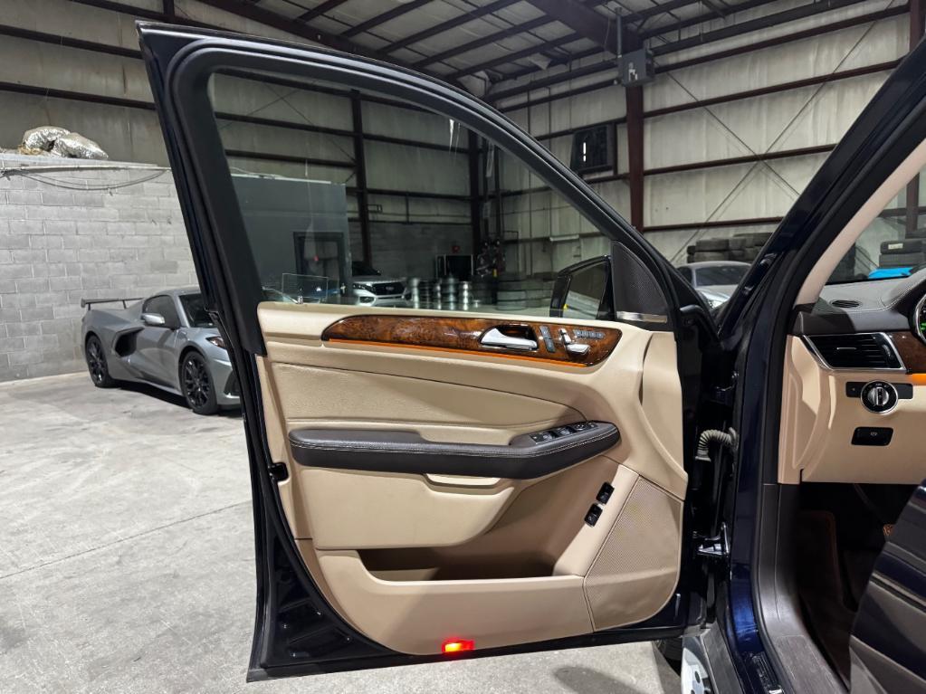 used 2019 Mercedes-Benz GLS 450 car, priced at $22,299