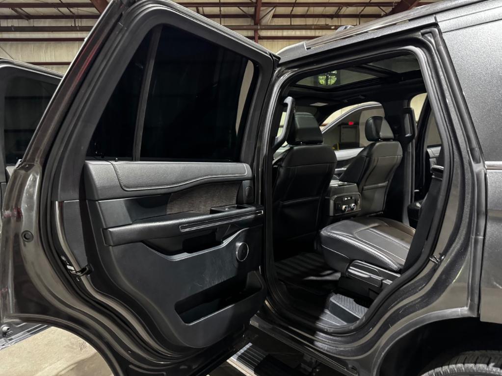 used 2021 Ford Expedition car, priced at $35,999